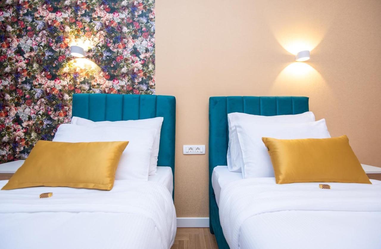 Megapolis City Center Suites Sarajevo Extérieur photo