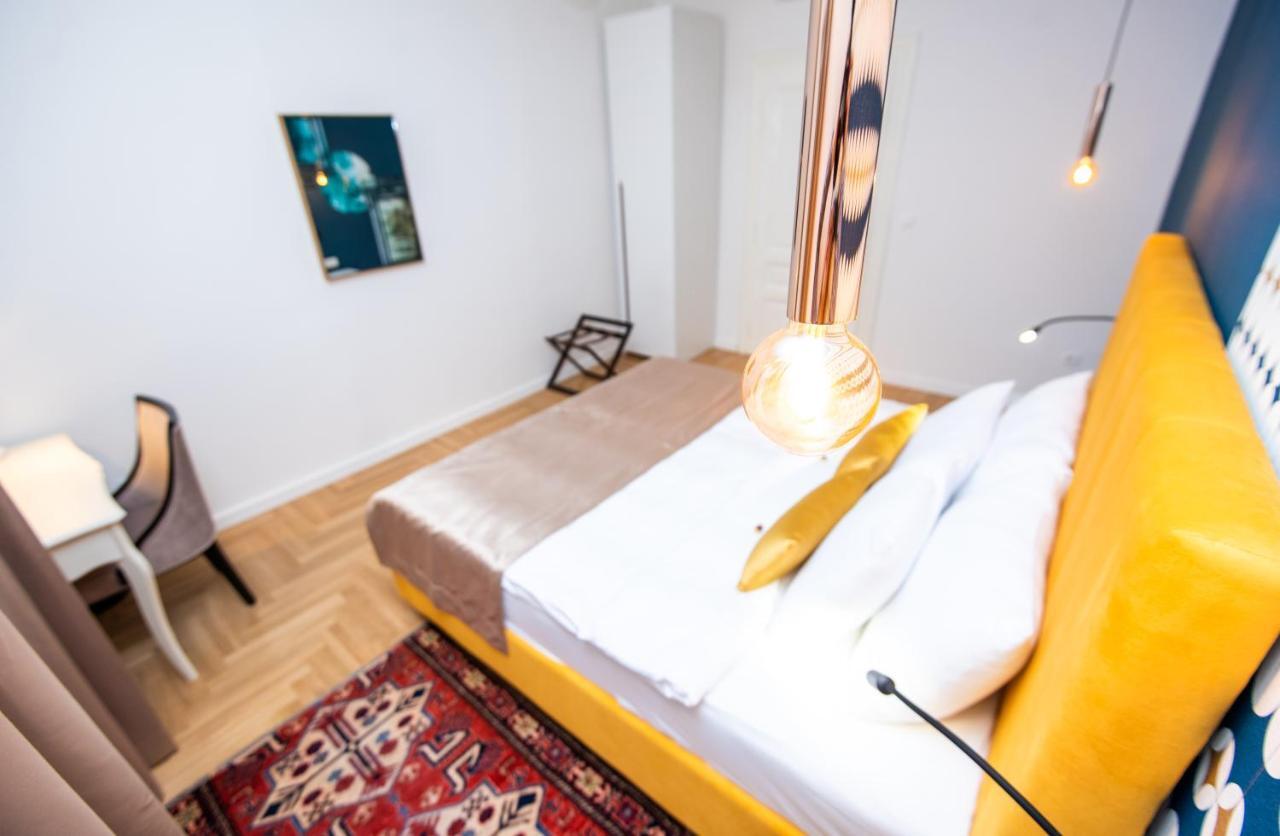 Megapolis City Center Suites Sarajevo Extérieur photo
