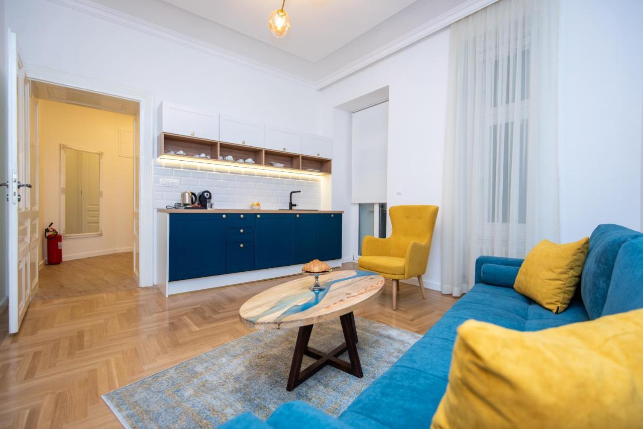 Megapolis City Center Suites Sarajevo Extérieur photo