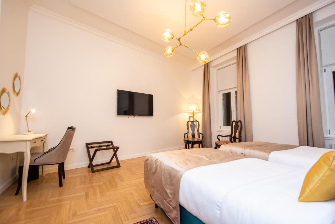 Megapolis City Center Suites Sarajevo Extérieur photo